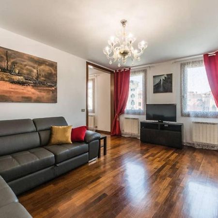 Rialto Apartment With Canal Grande View Venetië Buitenkant foto