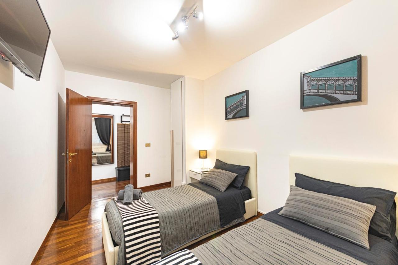 Rialto Apartment With Canal Grande View Venetië Buitenkant foto