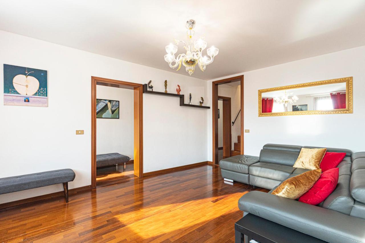Rialto Apartment With Canal Grande View Venetië Buitenkant foto